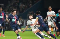 开云APP-巴黎圣日耳曼在客场击败南锡，继续领跑