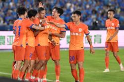 开云体育APP下载-包含体育界热议：中国足球联赛晋级赛场劲敌如云的词条