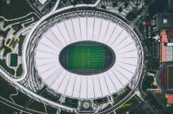 开云体育下载-拉亚爆发封神，莱比锡红牛力克AC米兰，一场定义欧冠格局的战术博弈