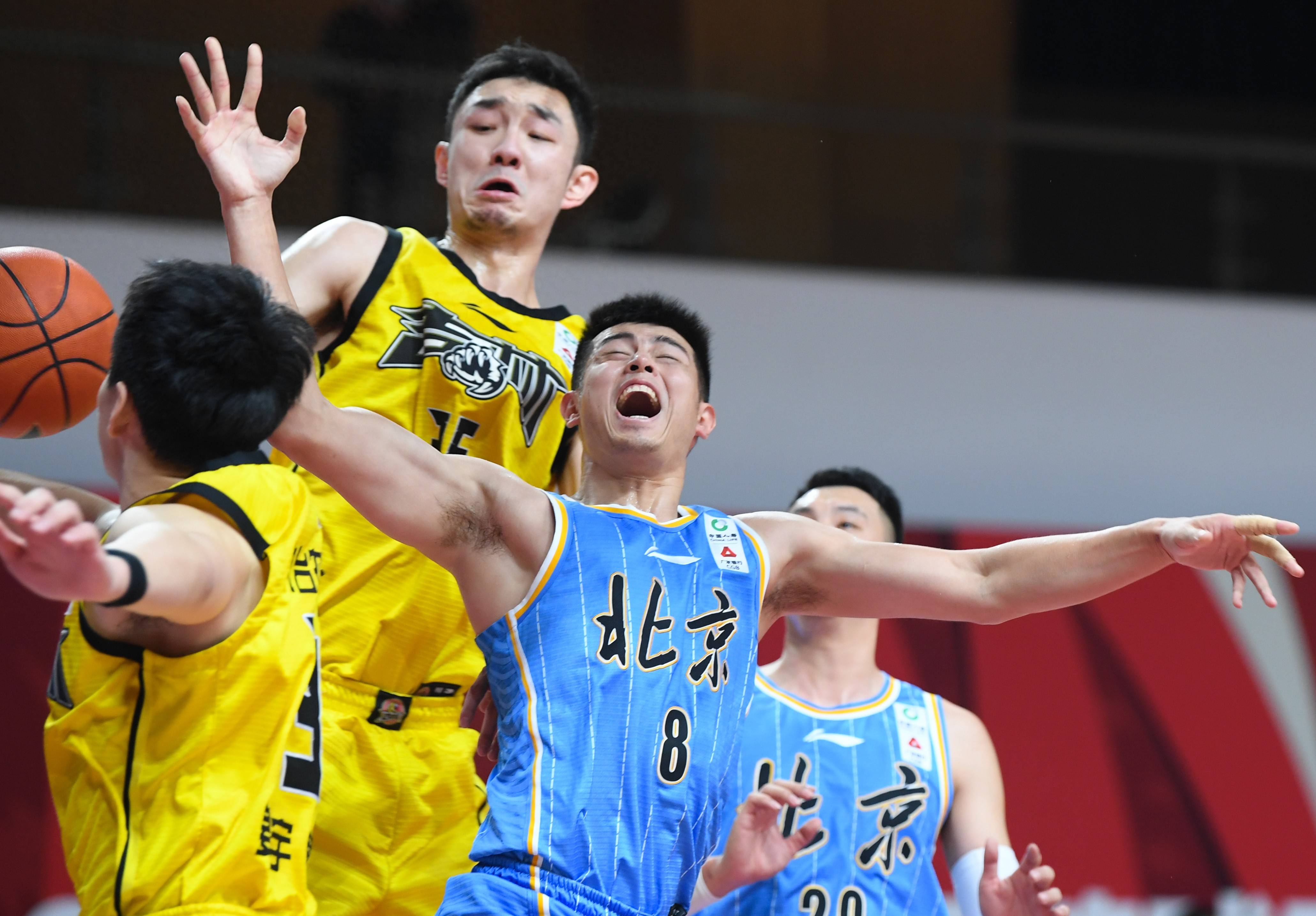 辽宁男篮近期状态低迷备受质疑