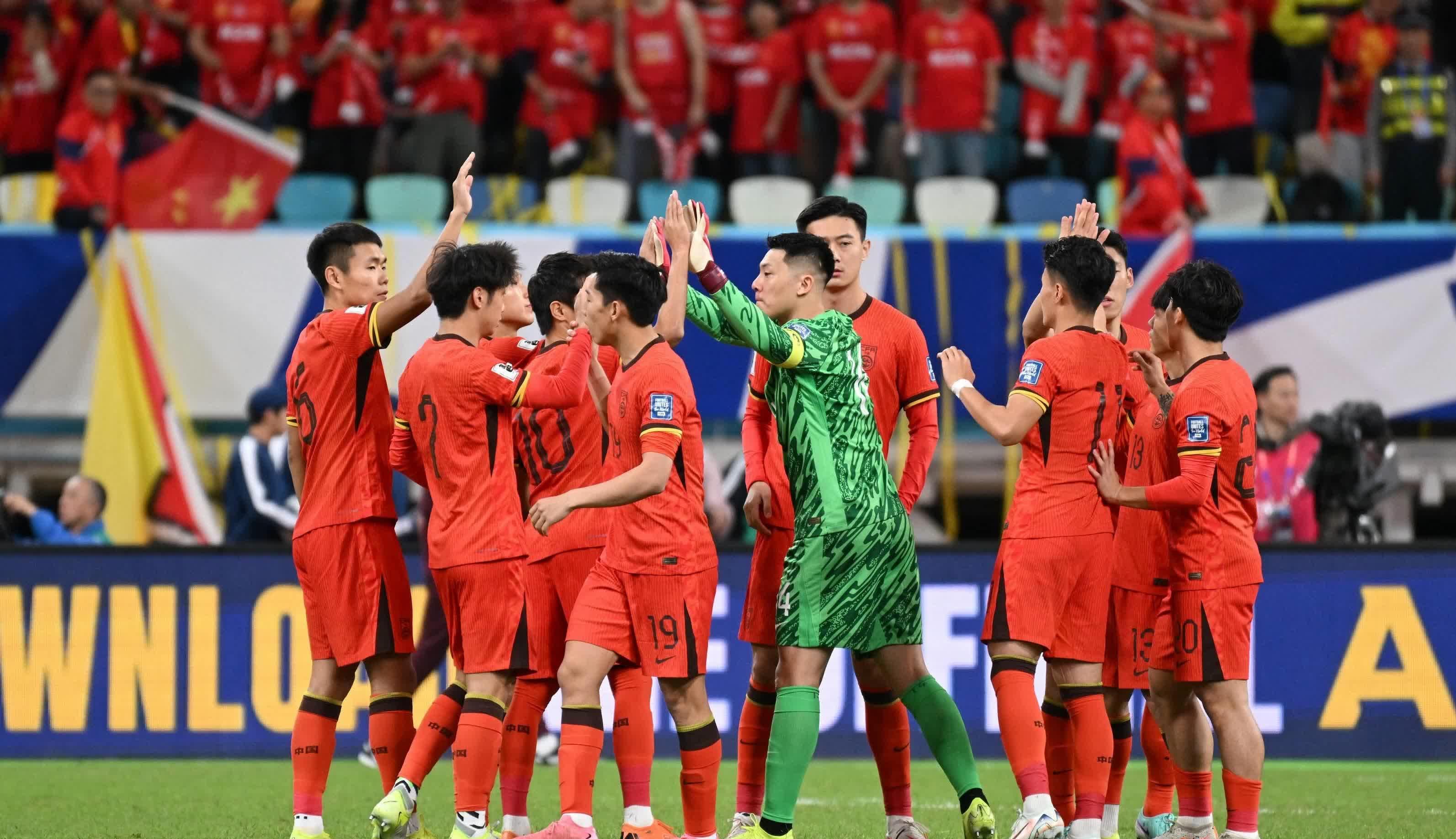 中国队进军世界杯半决赛，令人瞩目！