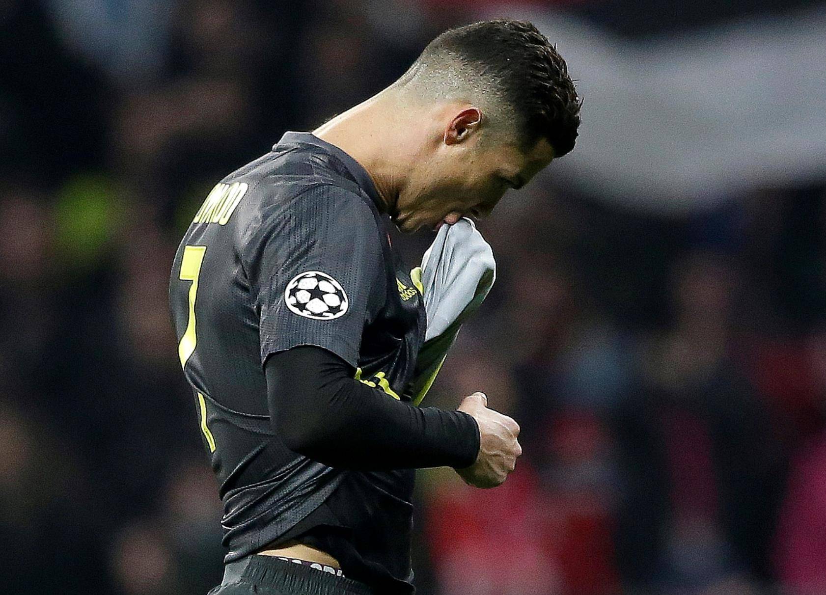 关于莱比锡红牛球员遭受伤病困扰，备战比赛的信息